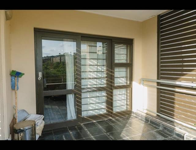 2 BEDROOM APARTMENT FOR SALE IN WESTVILLE